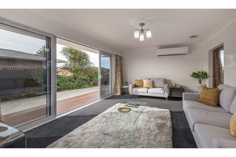 Photo of property in 109 Effingham Street, North New Brighton, Christchurch, 8083