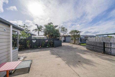 Photo of property in 7 Redwings Close, Whitianga, 3510