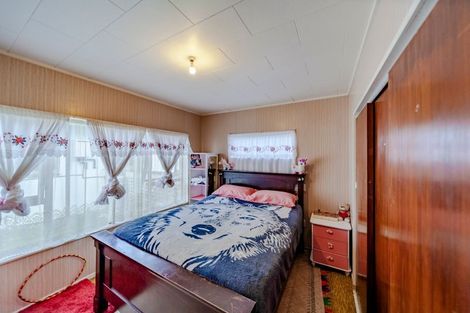 Photo of property in 147 Flaxmere Avenue, Flaxmere, Hastings, 4120