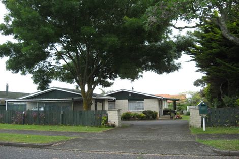 Photo of property in 23 Green Lane, Pukekohe, 2120