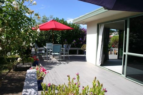 Photo of property in 122 Carlton Street, Bellevue, Tauranga, 3110