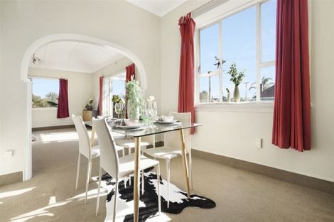 Photo of property in 64 Cook Street, Hamilton East, Hamilton, 3216