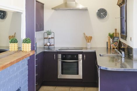 Photo of property in 25 Swinburn Street, Dannevirke, 4930