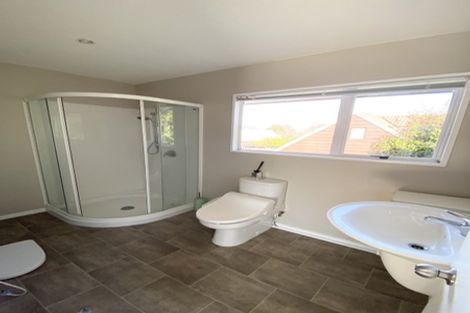 Photo of property in 5 Shanaway Close, Halswell, Christchurch, 8025