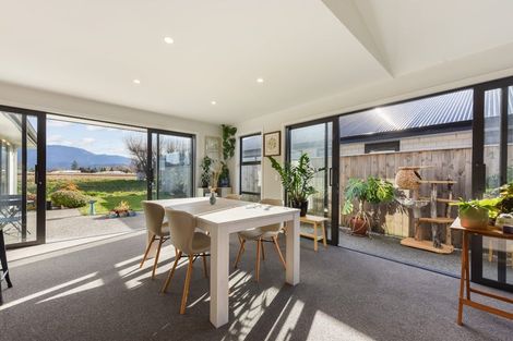 Photo of property in 16 Kuini Place, Motueka, 7120