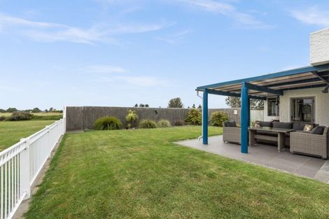 Photo of property in 16 Jacaranda Place, Greenmeadows, Napier, 4112