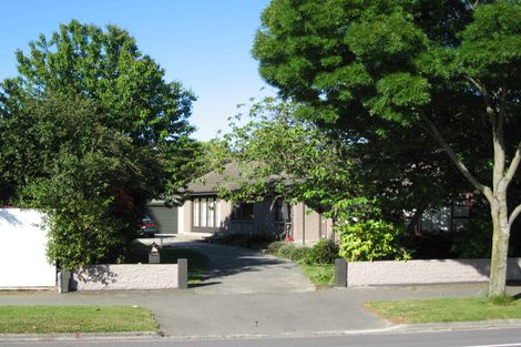 Photo of property in 354 Memorial Avenue, Burnside, Christchurch, 8053