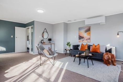 Photo of property in 15 Bowline Place, Whitby, Porirua, 5024