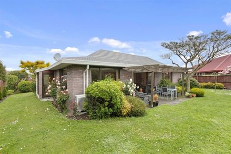 Photo of property in 111 Reynolds Avenue, Bishopdale, Christchurch, 8053