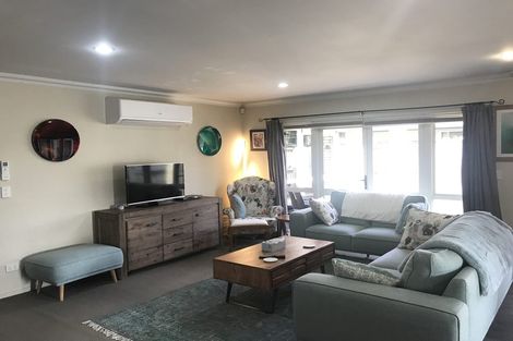 Photo of property in 18 Palliser Drive, Huntington, Hamilton, 3210