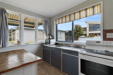 Photo of property in 609b Ocean Road, Whangamata, 3620