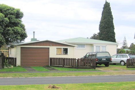 Photo of property in 210 Chartwell Avenue, Whangamata, 3620