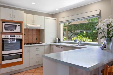 Photo of property in 10 Golders Place, Richmond Heights, Taupo, 3330