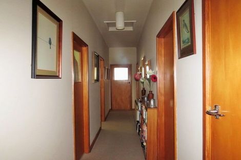 Photo of property in 4 Faraday Street, Carterton, 5713