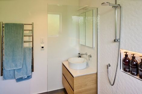 Photo of property in 2 Te Motu Road, Pukerua Bay, 5026