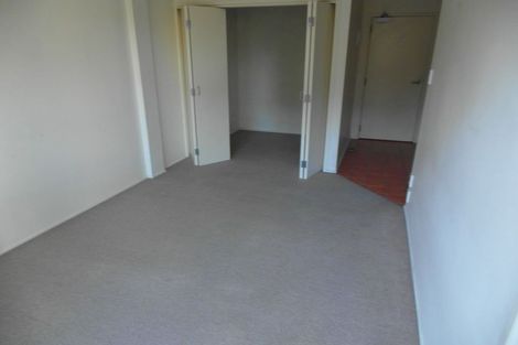 Photo of property in 5c/30 Westward Ho, Glen Eden, Auckland, 0602
