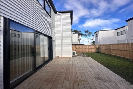 Photo of property in 3 Arapapa Road, Papakura, 2110