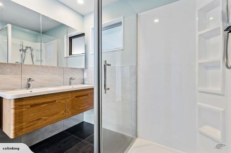 Photo of property in 28 Woodlau Rise, Huntsbury, Christchurch, 8022