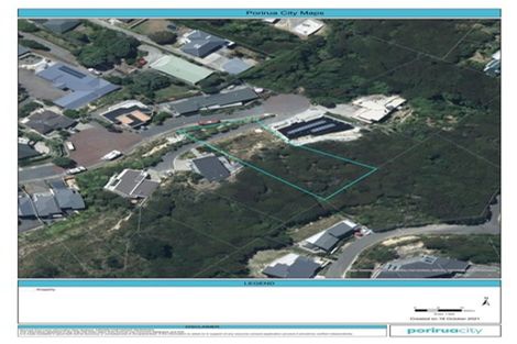 Photo of property in 32 Paremata Drive, Paremata, Porirua, 5024