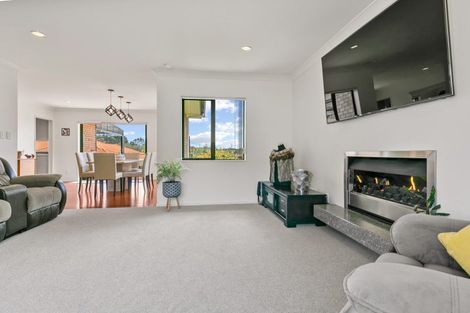 Photo of property in 25 Leafield Crescent, Henderson, Auckland, 0612