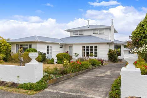 Photo of property in 9 Tamatea Road, Taupo, 3330