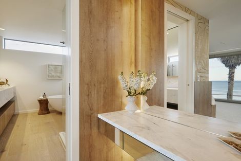 Photo of property in 7 Surf Road, Mount Maunganui, 3116