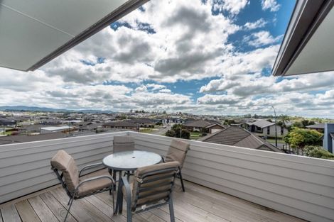 Photo of property in 16 Horizon Place, Flagstaff, Hamilton, 3210