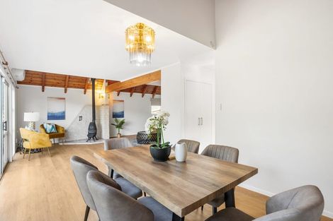 Photo of property in 12 Honeysuckle Lane, Mairangi Bay, Auckland, 0630