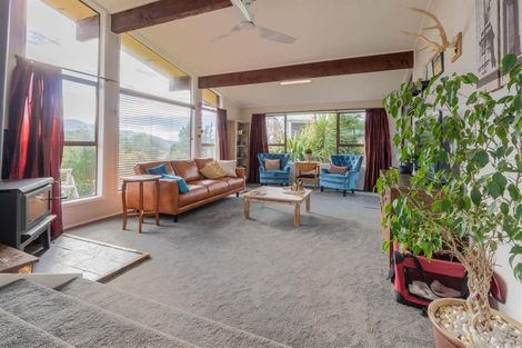 Photo of property in 2 Taiporutu Place, Springfield, Rotorua, 3015