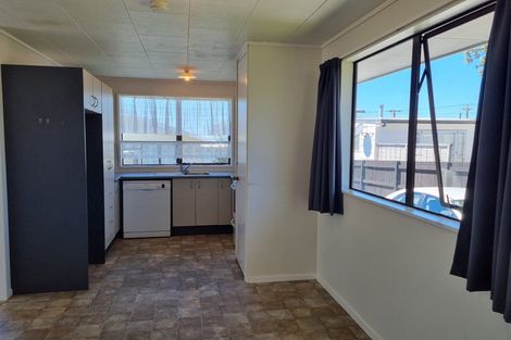 Photo of property in 2/15 Washington Avenue, Snells Beach, 0920