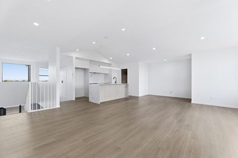 Photo of property in 27 Carronade Street, Papamoa Beach, Papamoa, 3118