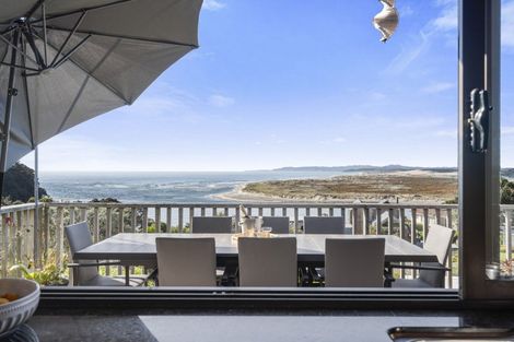 Photo of property in 123 Wintle Street, Mangawhai Heads, Mangawhai, 0505