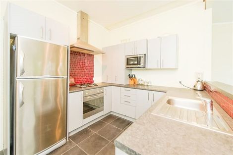 Photo of property in 9 Rawhiti Place, Saint Johns Hill, Whanganui, 4501