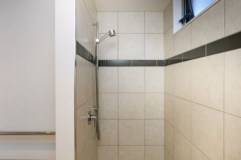 Photo of property in 1 Kensington Mews, Hokowhitu, Palmerston North, 4410