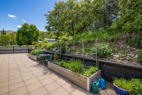 Photo of property in 15 Holloway Street, Clyde, 9330