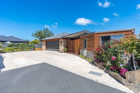 Photo of property in 9 Copperfield Close, Mosgiel, 9024