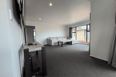 Photo of property in 21 Story Street, Foxton Beach, Foxton, 4815