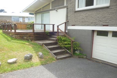 Photo of property in 66 Thomas Crescent, Western Heights, Rotorua, 3015