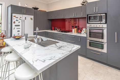 Photo of property in 10 Gonville Avenue, Gonville, Whanganui, 4501