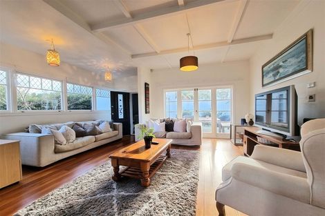 Photo of property in 1/18 Nile Road, Milford, Auckland, 0620