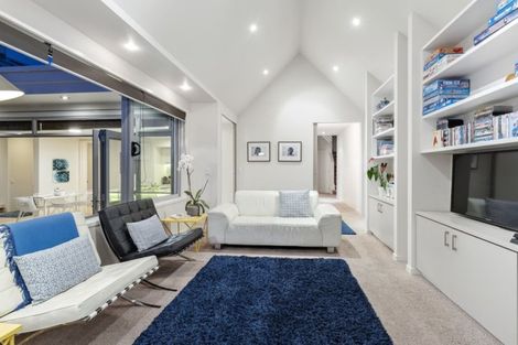 Photo of property in 1a Brown Street, Hauraki, Auckland, 0622