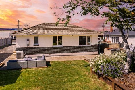 Photo of property in 92 Surrey Street, Forbury, Dunedin, 9012