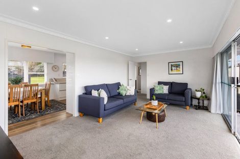 Photo of property in 121 Wallace Road, Mangere Bridge, Auckland, 2022
