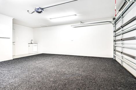 Photo of property in 10 Oralee Terrace, Peacocke, Hamilton, 3206