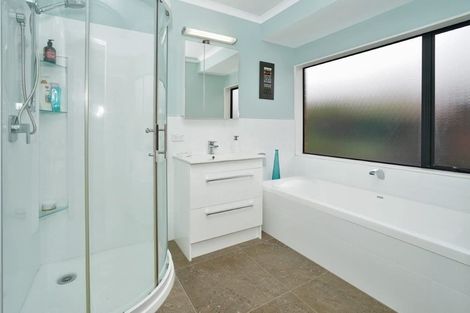 Photo of property in 71 Harrowfield Drive, Harrowfield, Hamilton, 3210