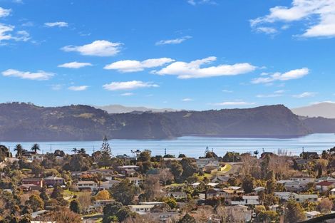 Photo of property in 5 Ti Tree Lane, Stanmore Bay, Whangaparaoa, 0932