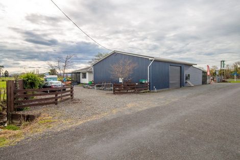 Photo of property in 2 Back Miranda Road, Waitakaruru, Thames, 3576