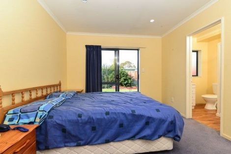 Photo of property in 14 Diomede Glade, Flagstaff, Hamilton, 3210