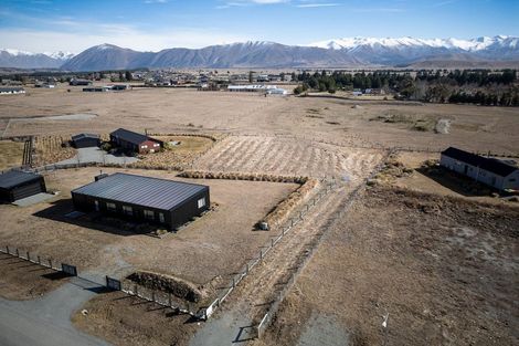 Photo of property in 10 Jocks Terrace, Twizel, 7901