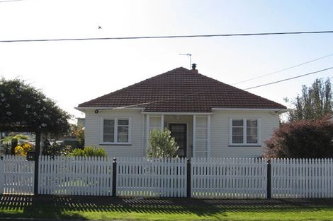 Photo of property in 14 Wheatley Street, Naenae, Lower Hutt, 5011
